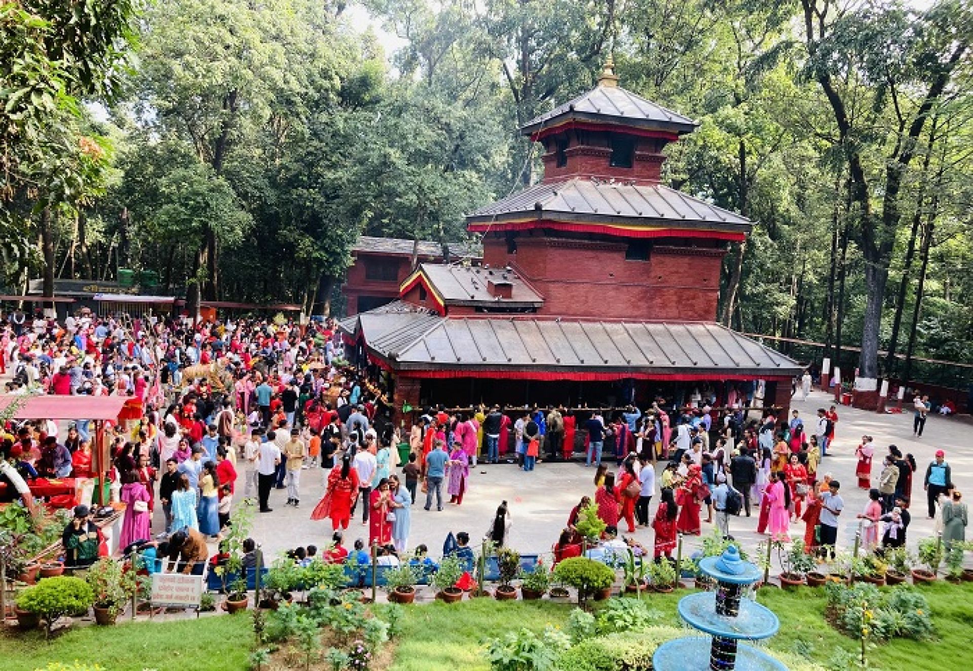 चैते दसैँमा कालिका मन्दिरमा पर्यटक बढे